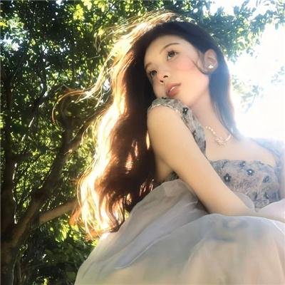 奶奶小姐 海报